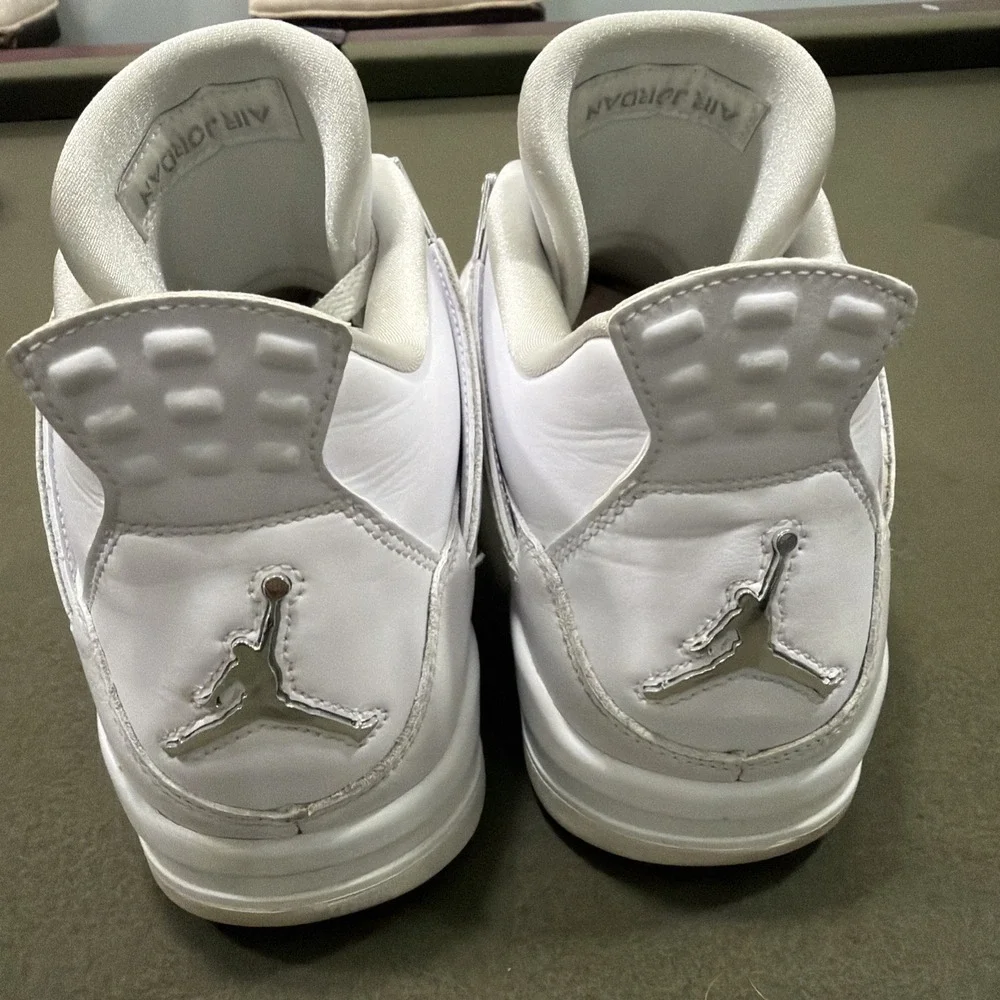 Air Jordan 4 Retro Pure‎ Money 2017 - Size 11 - OG Box - Great Condition & Clean